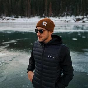 Meet your Posher, Vitor